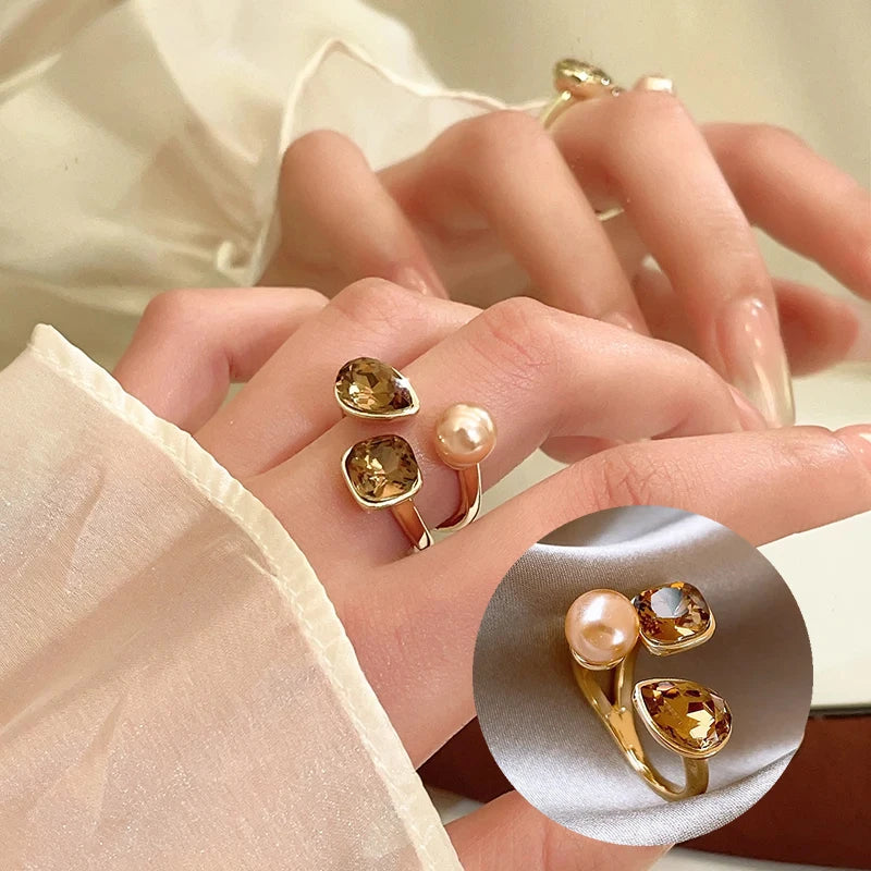 The Aven Ring