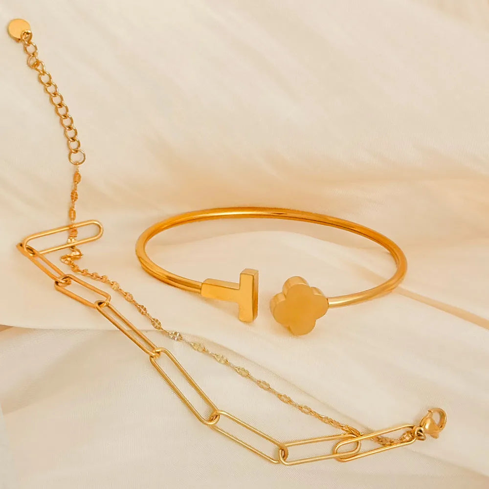 Cloveré Luxe – Elegant Double Cuban Chain Bracelet Set