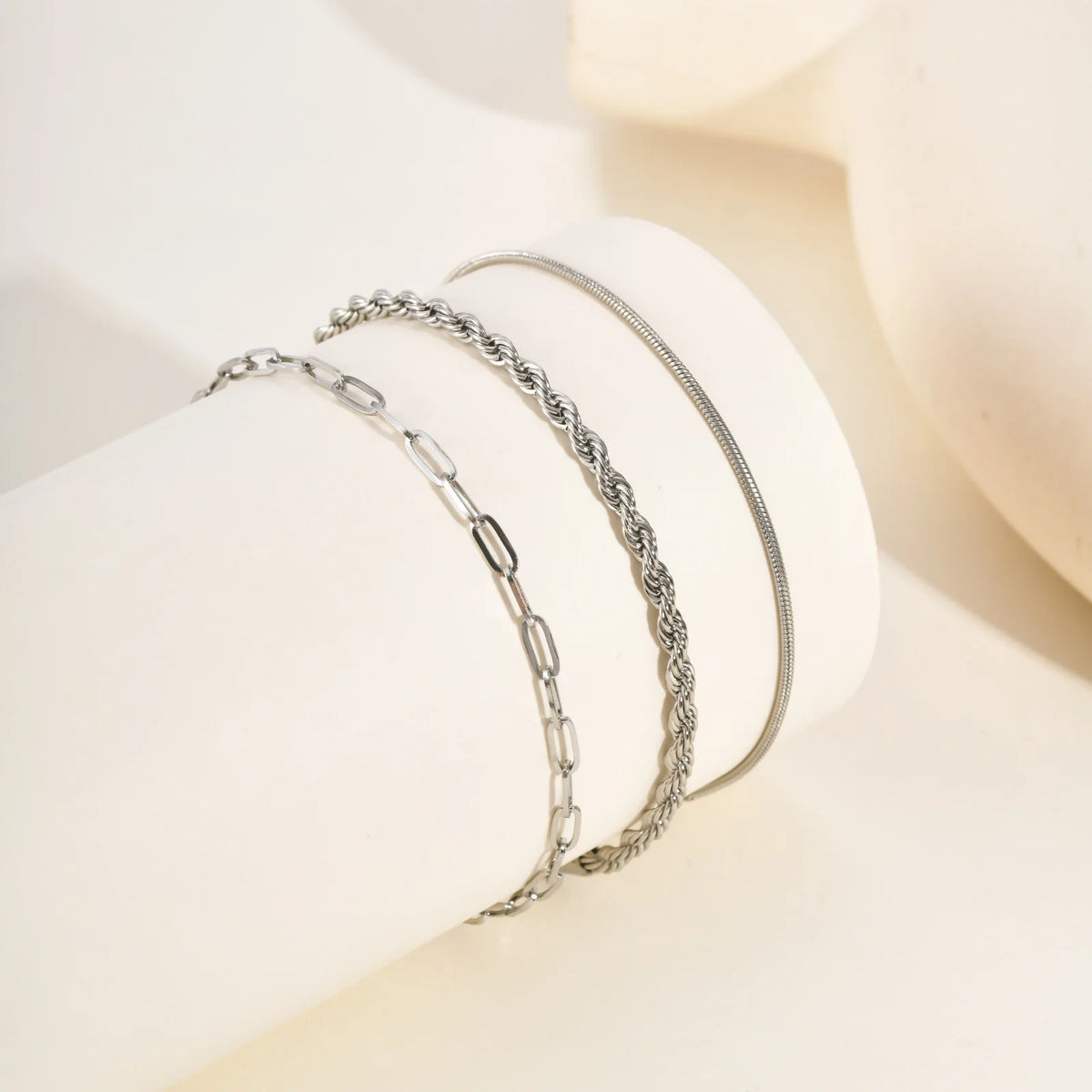 Vellisse – Elegant Triple-Layer Stainless Steel Chain Bracelet Set