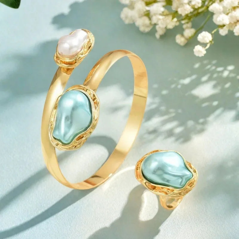 Luna Grace – Pearl Ring & Bracelet Set