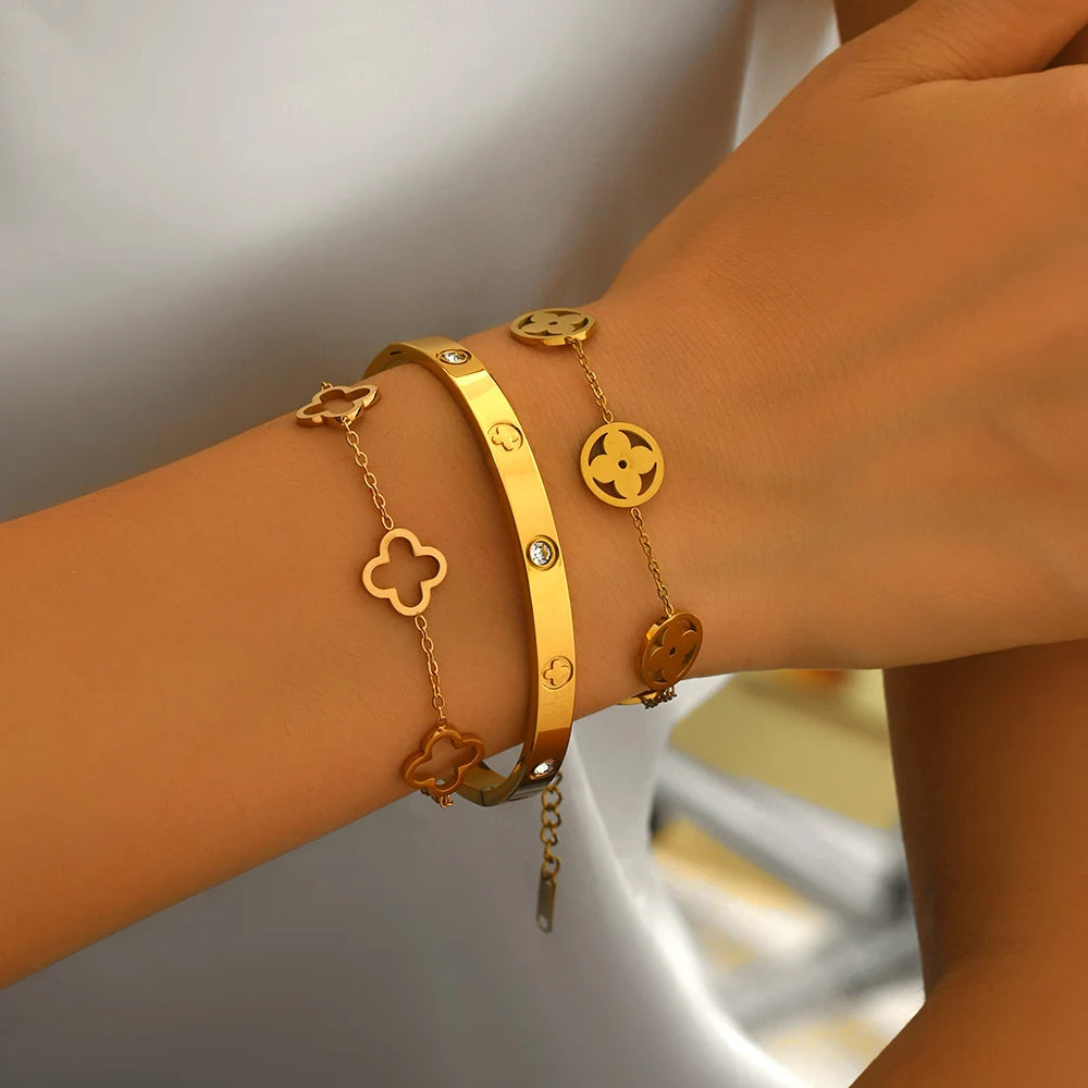 Fortuné Gleam – Vintage Clover Chain Bracelet Trio