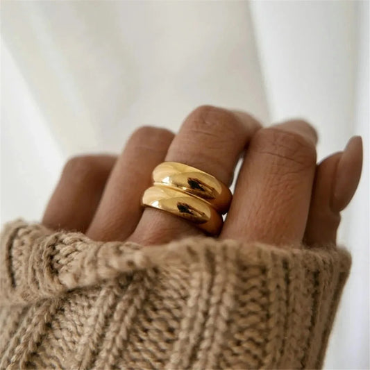 Lorelei Shine – Sleek Double Layer Ring