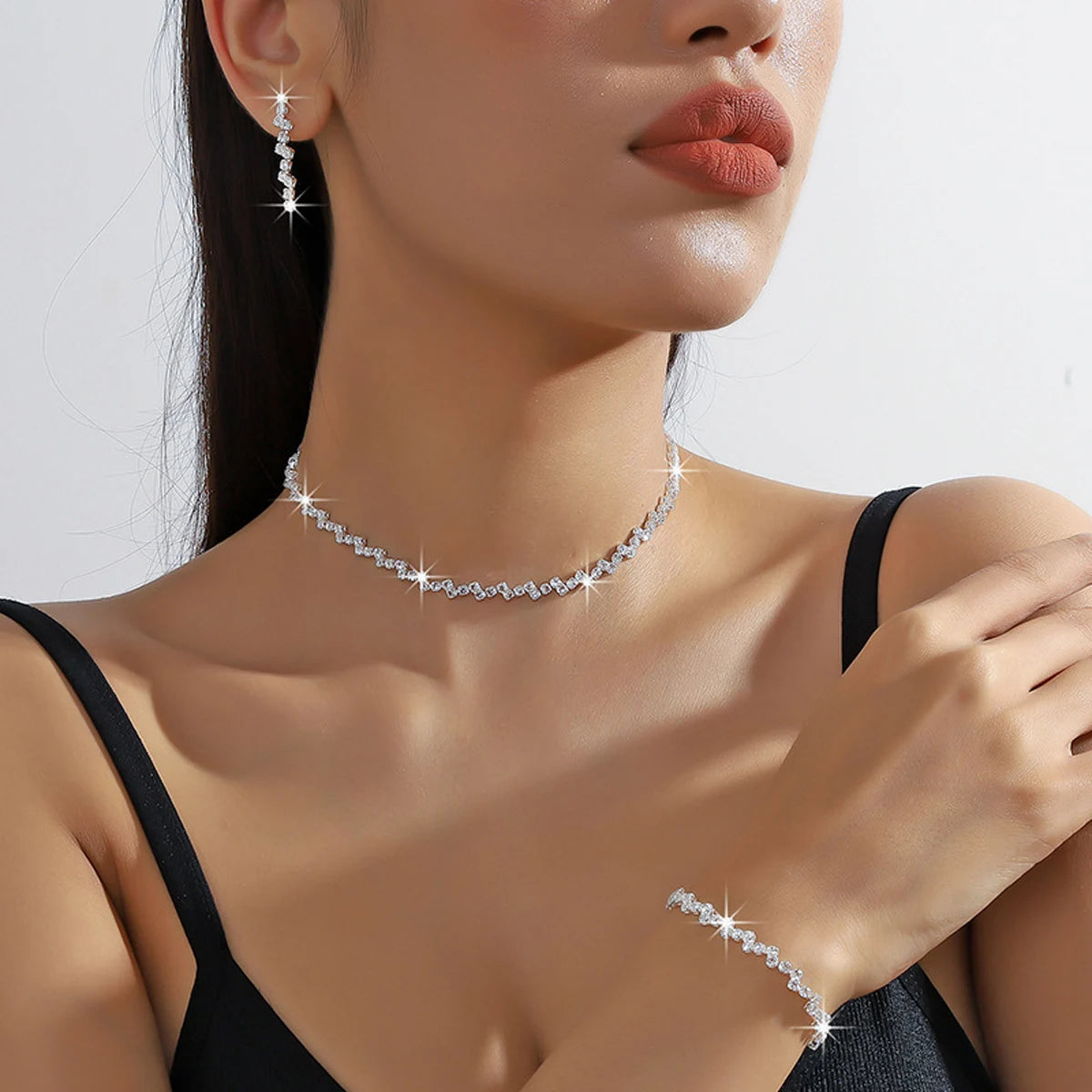 Celeste Shine – Silver Plated Necklace & Bracelet Set
