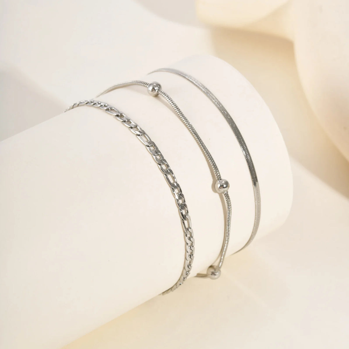 Vellisse – Elegant Triple-Layer Stainless Steel Chain Bracelet Set