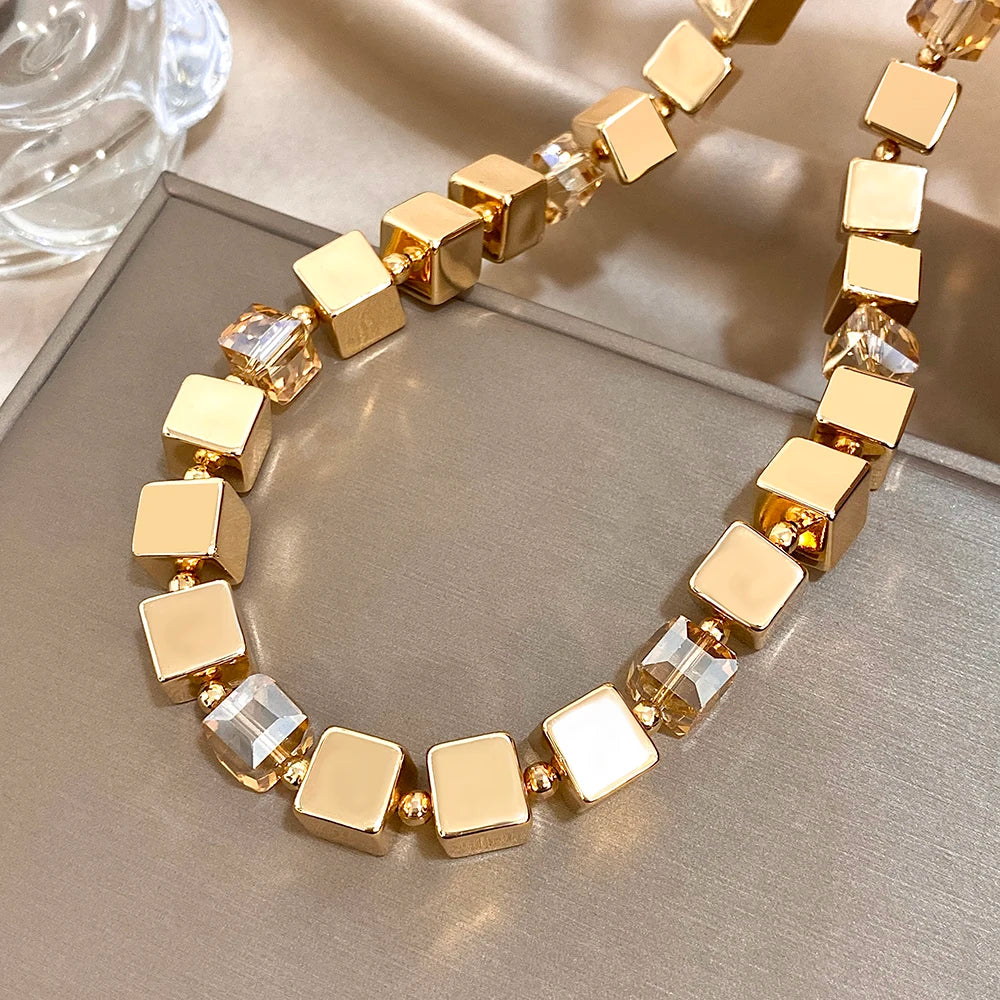 Ravienne – Bold Sculptural Gold Necklace & Bracelet