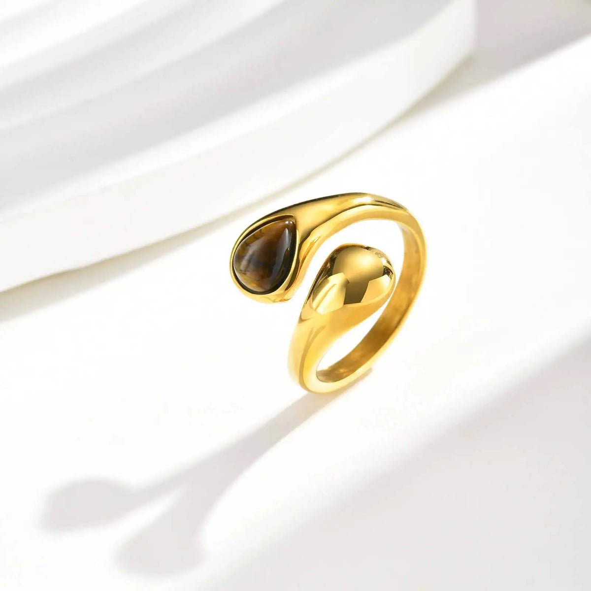 Tigressa Drop – 18K Gold Tiger Eye Statement Ring