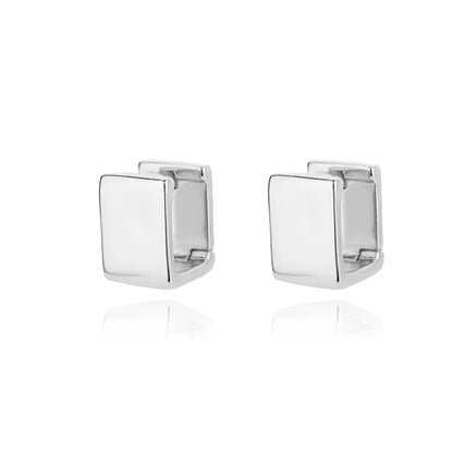Bianca Shine – Elegant Women’s Hoop Earrings