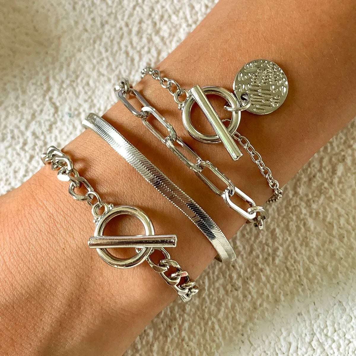 Felicity Rogue – Luxury Couple Chain Bracelet