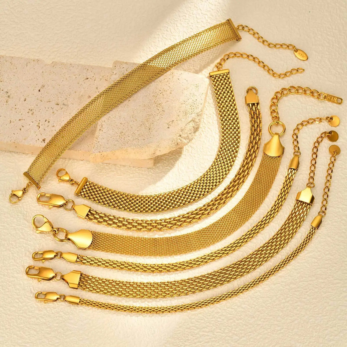 Aurielle Weave – 18K Gold Plated Mesh Bracelet