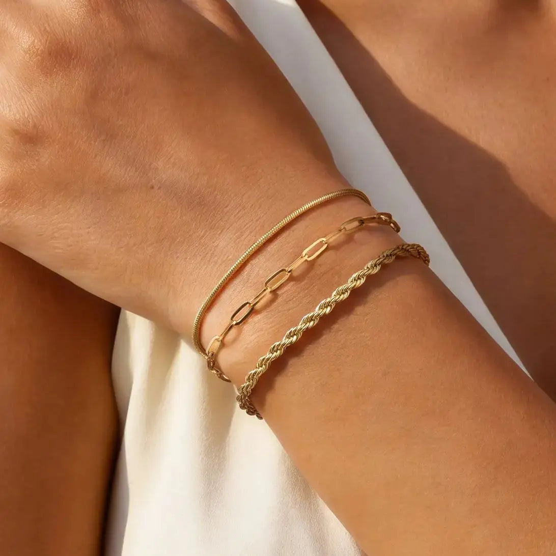 Vellisse – Elegant Triple-Layer Stainless Steel Chain Bracelet Set