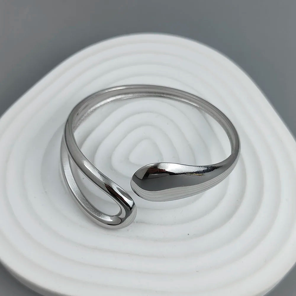 Serena Cascade - Elegant Steel Bracelet