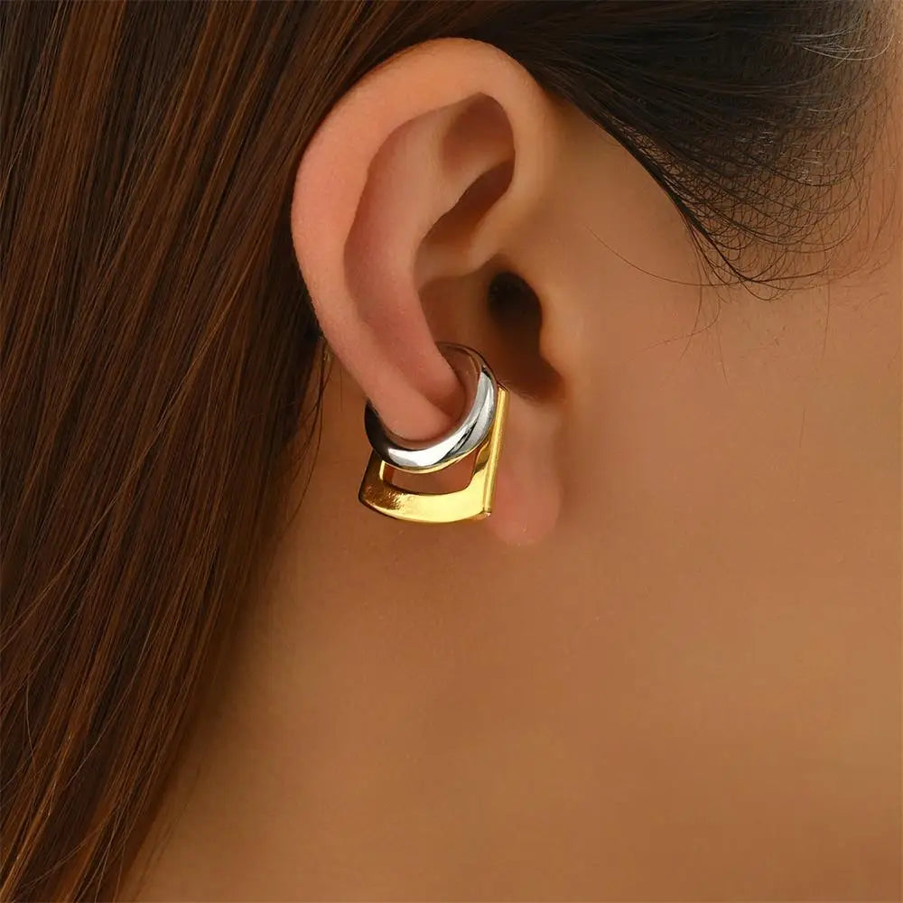 Aurivelle Duo – Mixed Gold & Silver Hoop Earrings