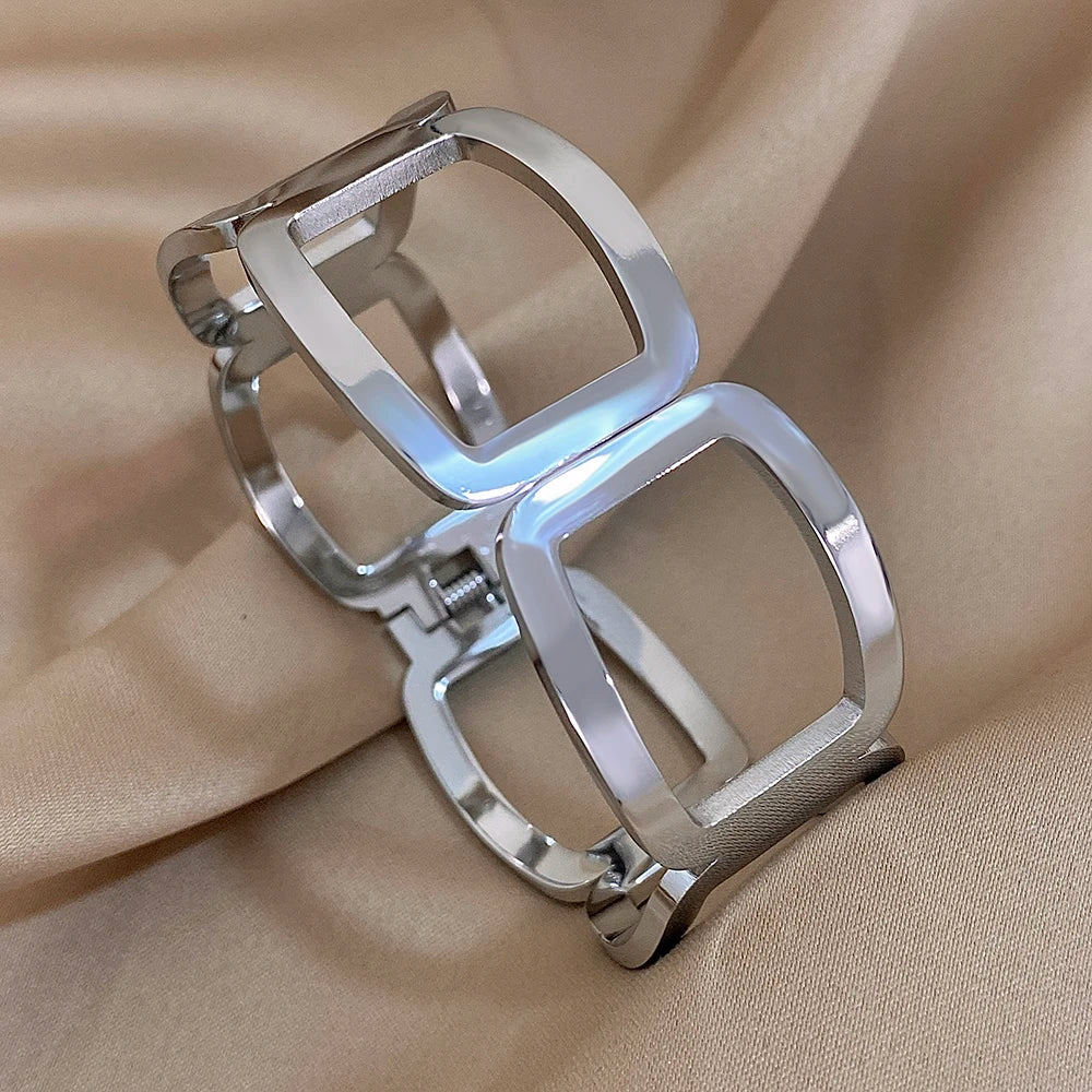 Orvessa – Bold Geometric Gold & Silver Cuff Bracelet