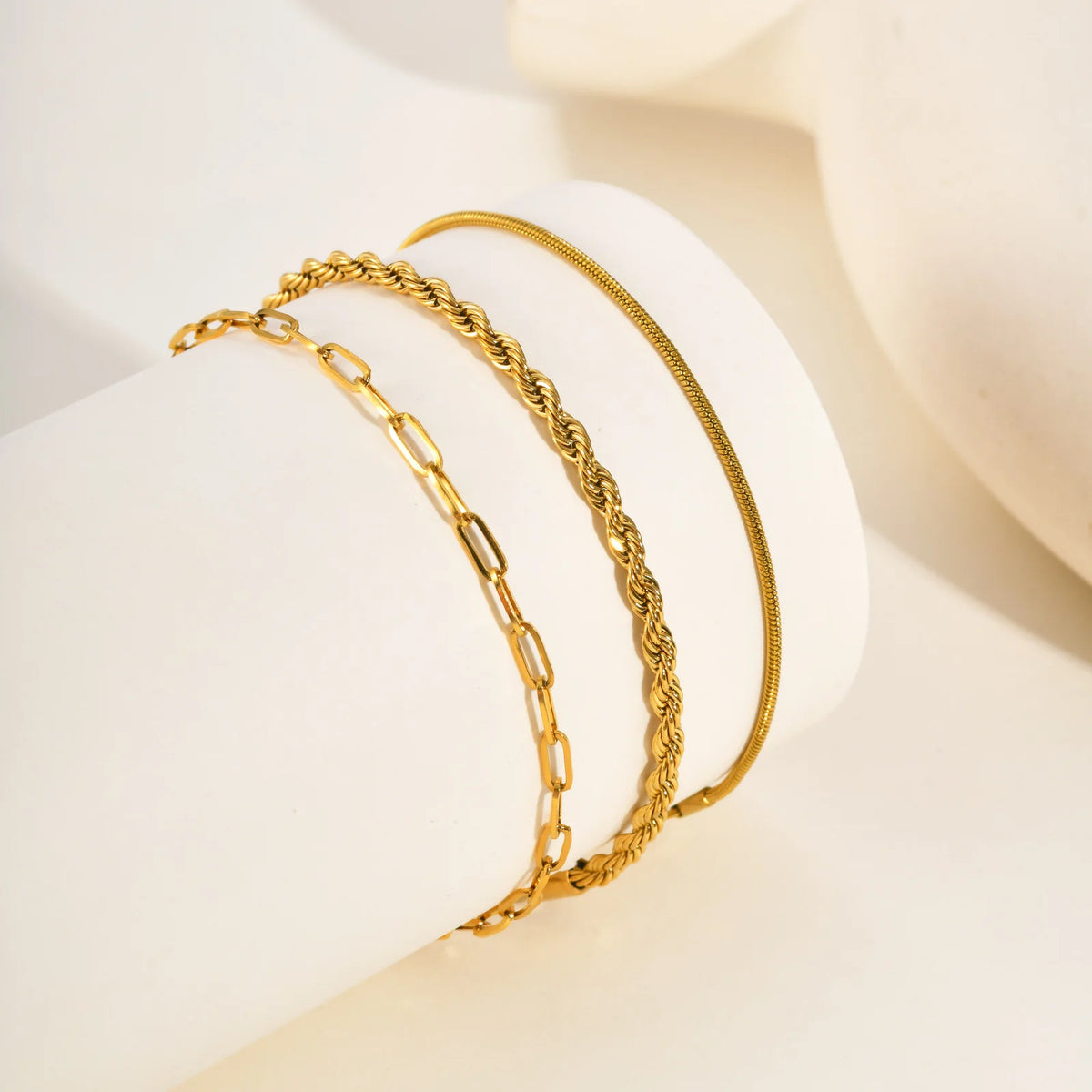 Vellisse – Elegant Triple-Layer Stainless Steel Chain Bracelet Set