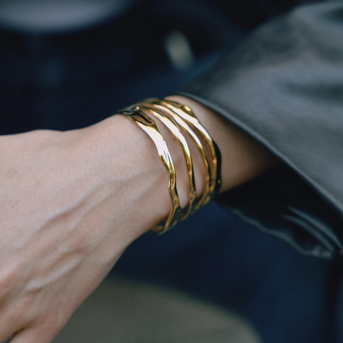 Lunara Bold – Minimalist Four-Layer Cuff Bracelet