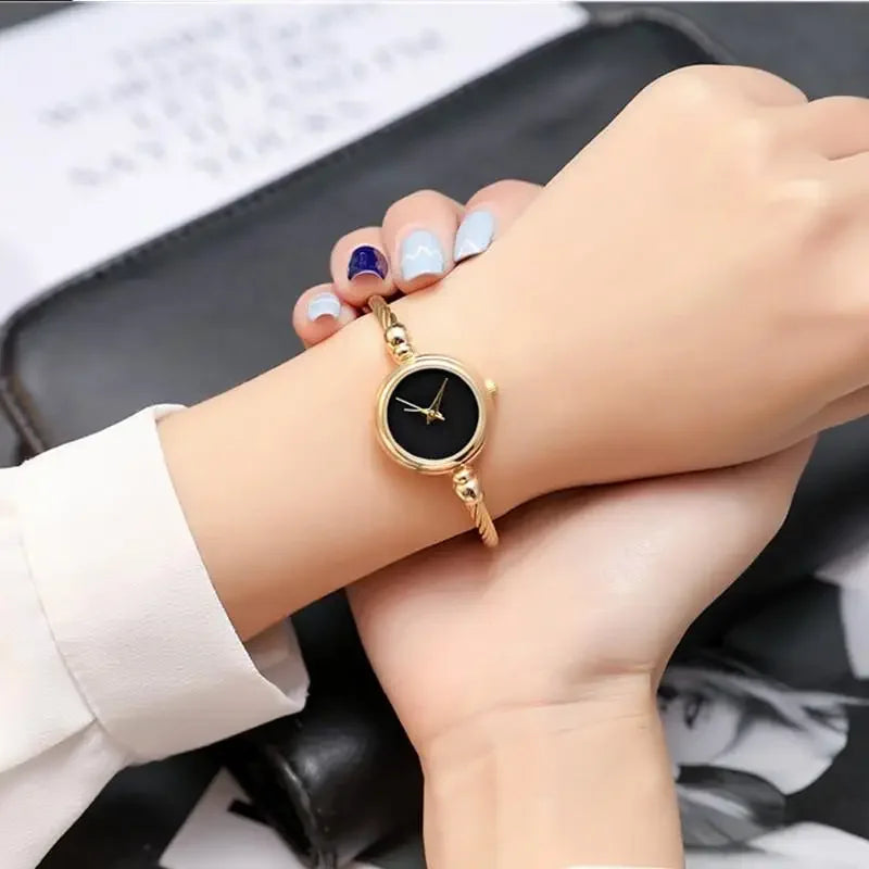 Vivienne Shine – Premium Gold Watch Bracelet