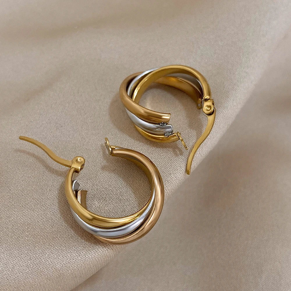 Trivelle – Sculptural Tri-Tone Twisted Hoop Earrings