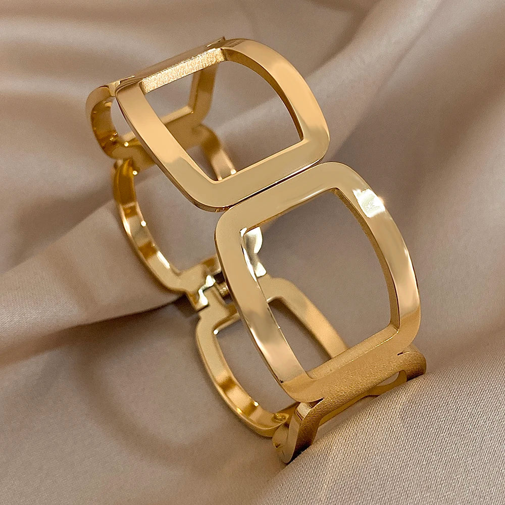 Orvessa – Bold Geometric Gold & Silver Cuff Bracelet