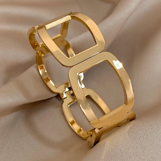 Orvessa – Bold Geometric Gold & Silver Cuff Bracelet
