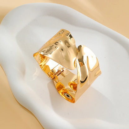 Evangeline Spark – Glossy Gold & Silver Bracelet
