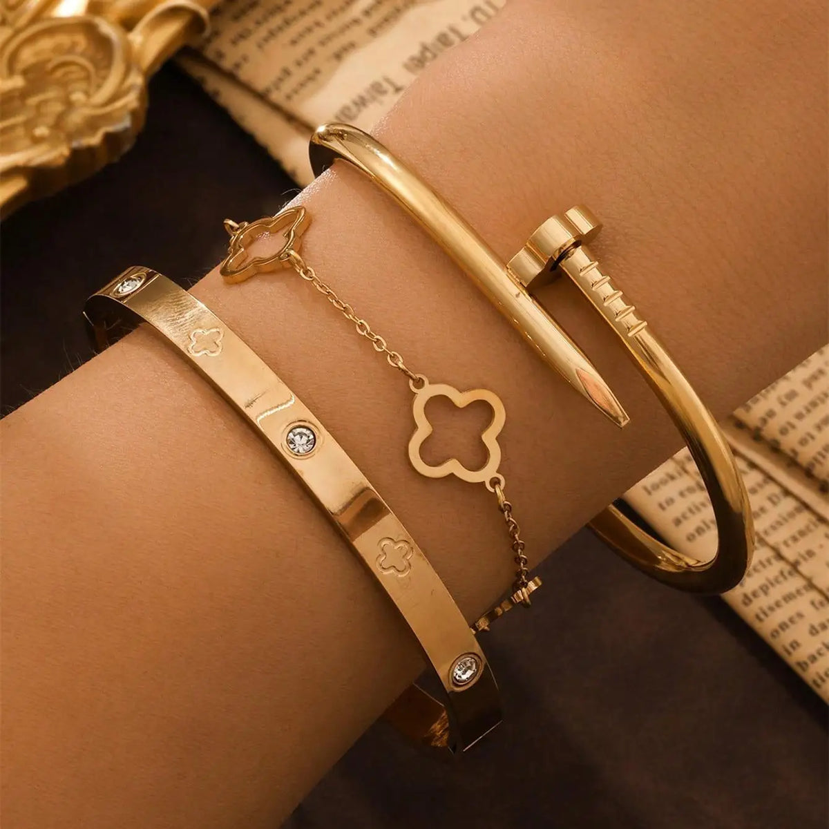 Dionne Luxe – French Lucky Charm Duo
