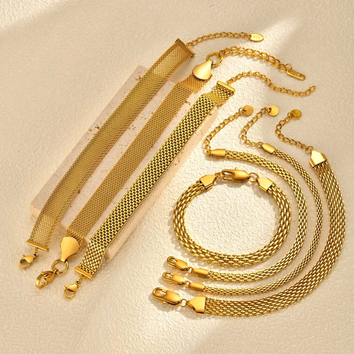 Aurielle Weave – 18K Gold Plated Mesh Bracelet