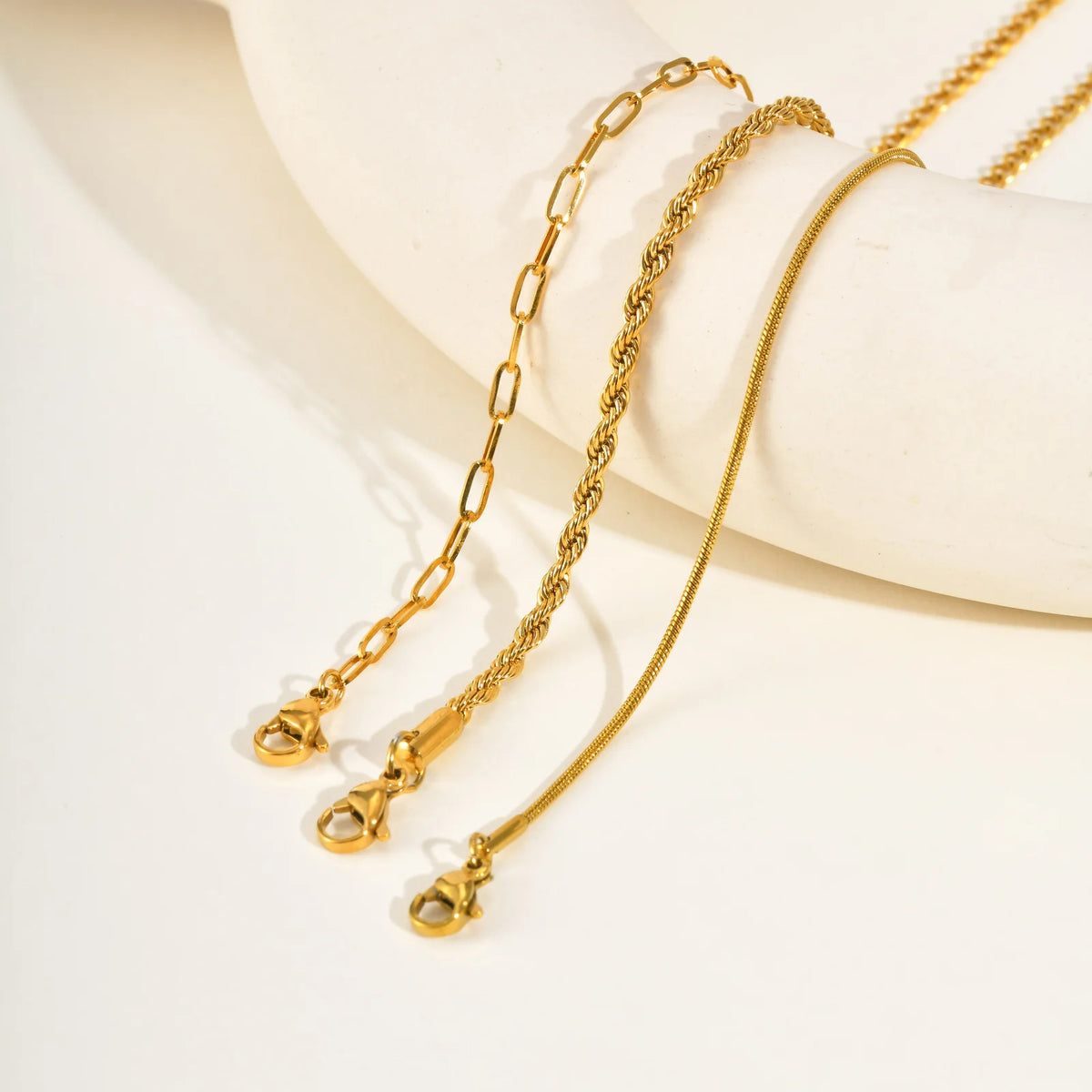 Vellisse – Elegant Triple-Layer Stainless Steel Chain Bracelet Set