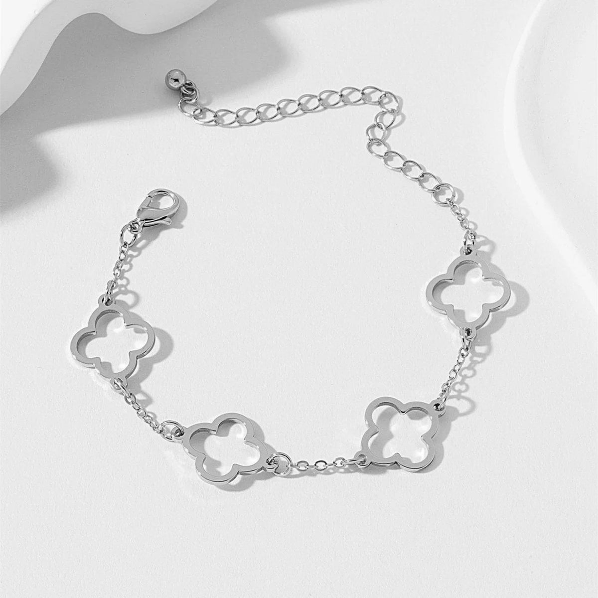Dionne Luxe – French Lucky Charm Duo
